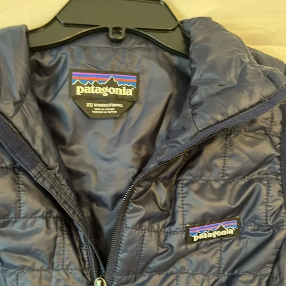 NWOT Patagonia Nano Puff Vest - Picture 4 of 6